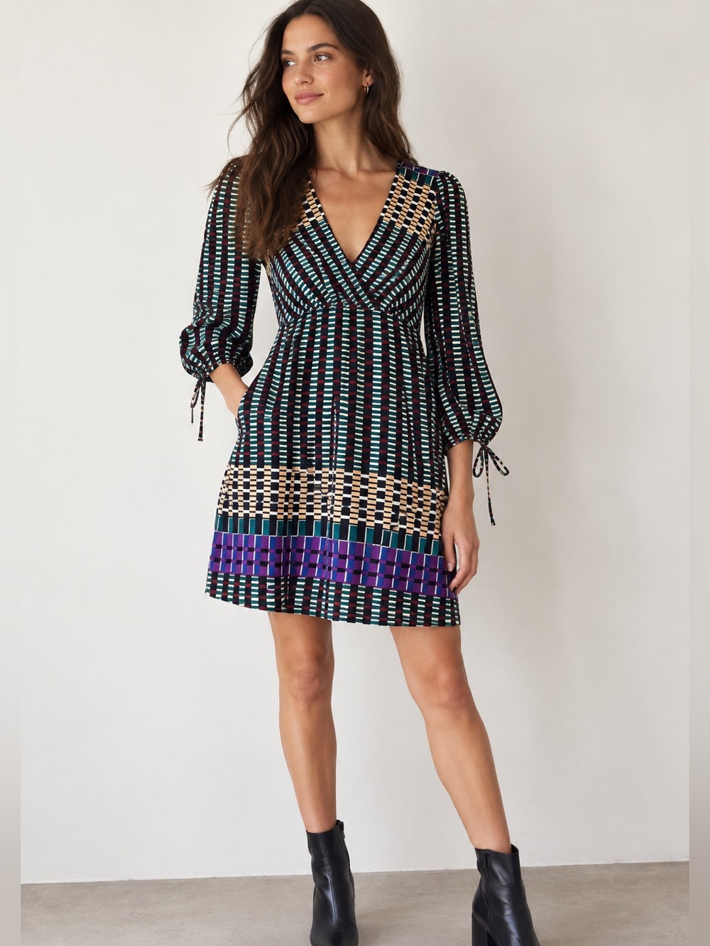 Maeve Anthropologie Multicolor Geometric V-Neck Dress with Pockets & Side Zip 2